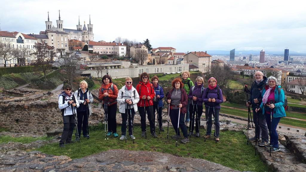 Les marcheurs du Groupement de la Retraite Sportive